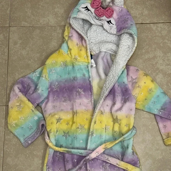 Max &‎ Olivia Girls Unicorn bath Rope size 7/8 - Picture 2 of 8